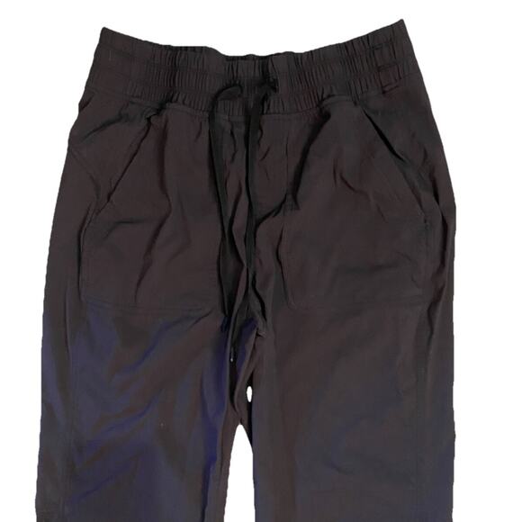 Eddie Bauer Pants Womens 8 Departure Joggers Black Zip Pockets Hiking Outdoors - Picture 2 of 5